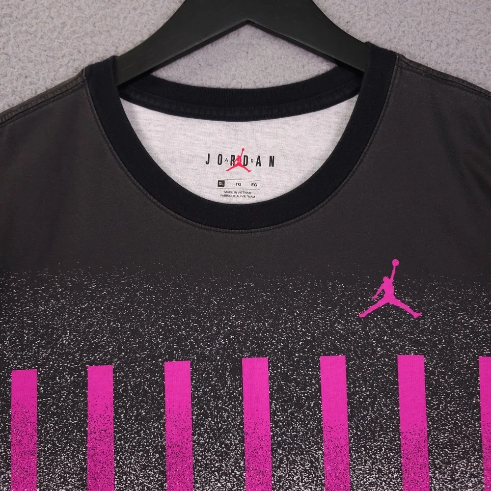 Nike Jordan Shirt Mens XL Black White Pink Tennis Fade Graphic Crew Neck Jumpman